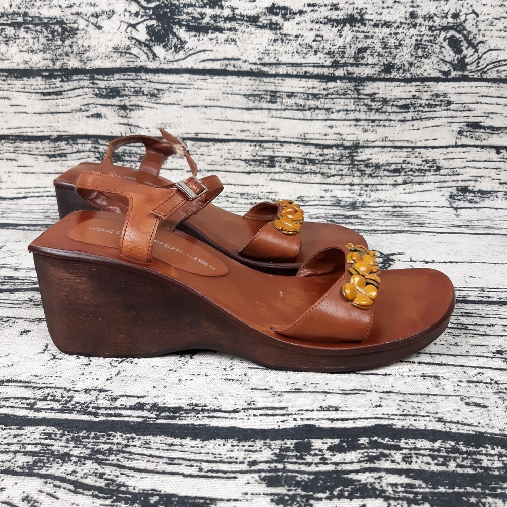VINTAGE BOHO Leather & Wood Wedge Sandals